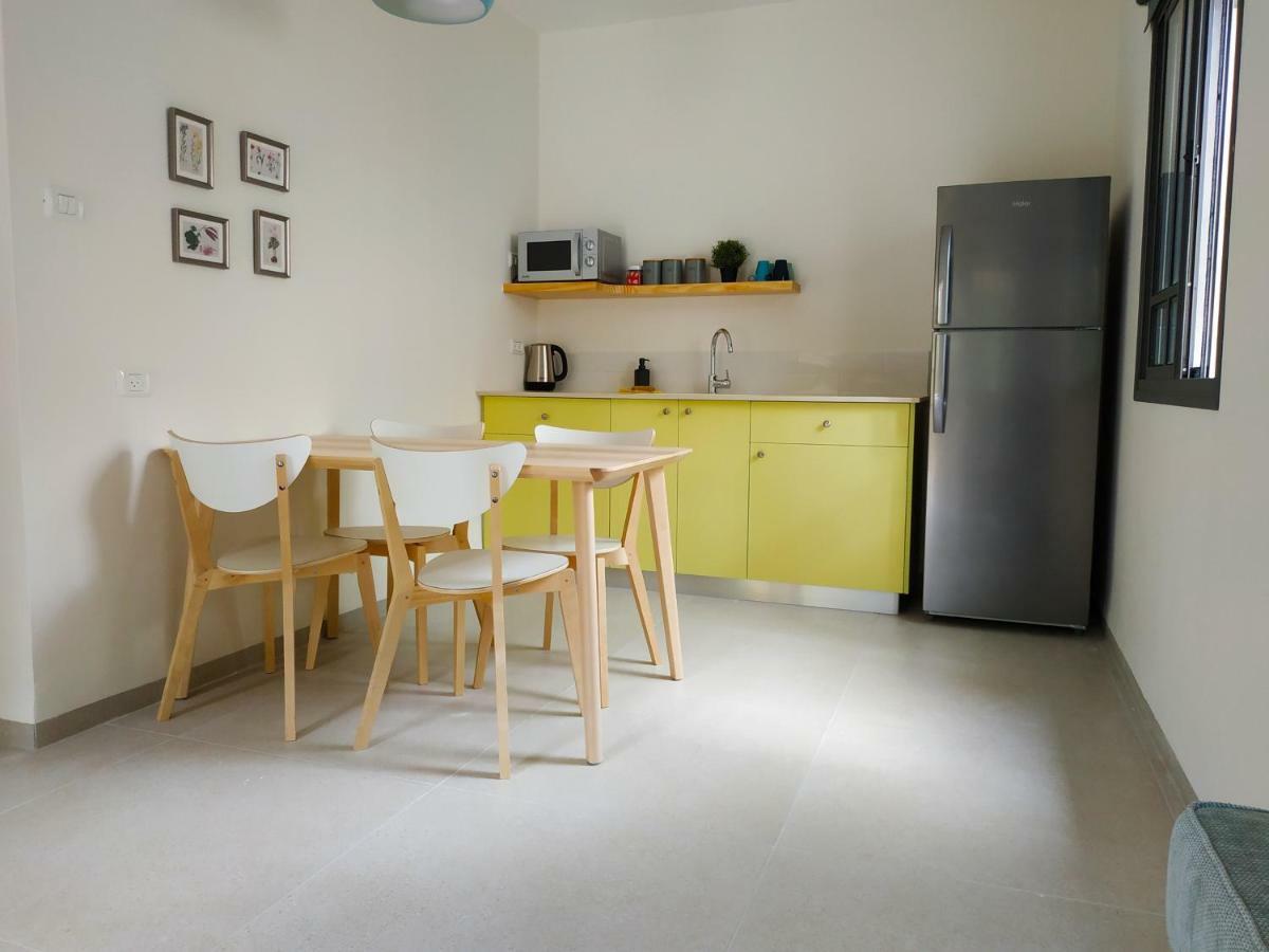 Kurlender Guest House Sheʼar Yashuv Esterno foto